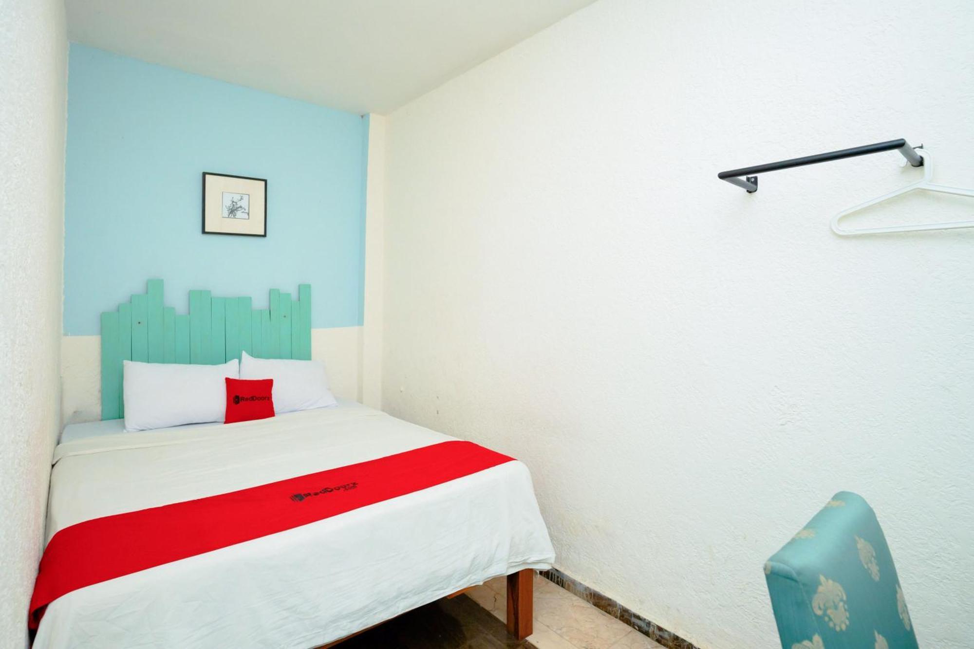 Hotel Reddoorz Near Rsud Kota Mataram Exterior foto