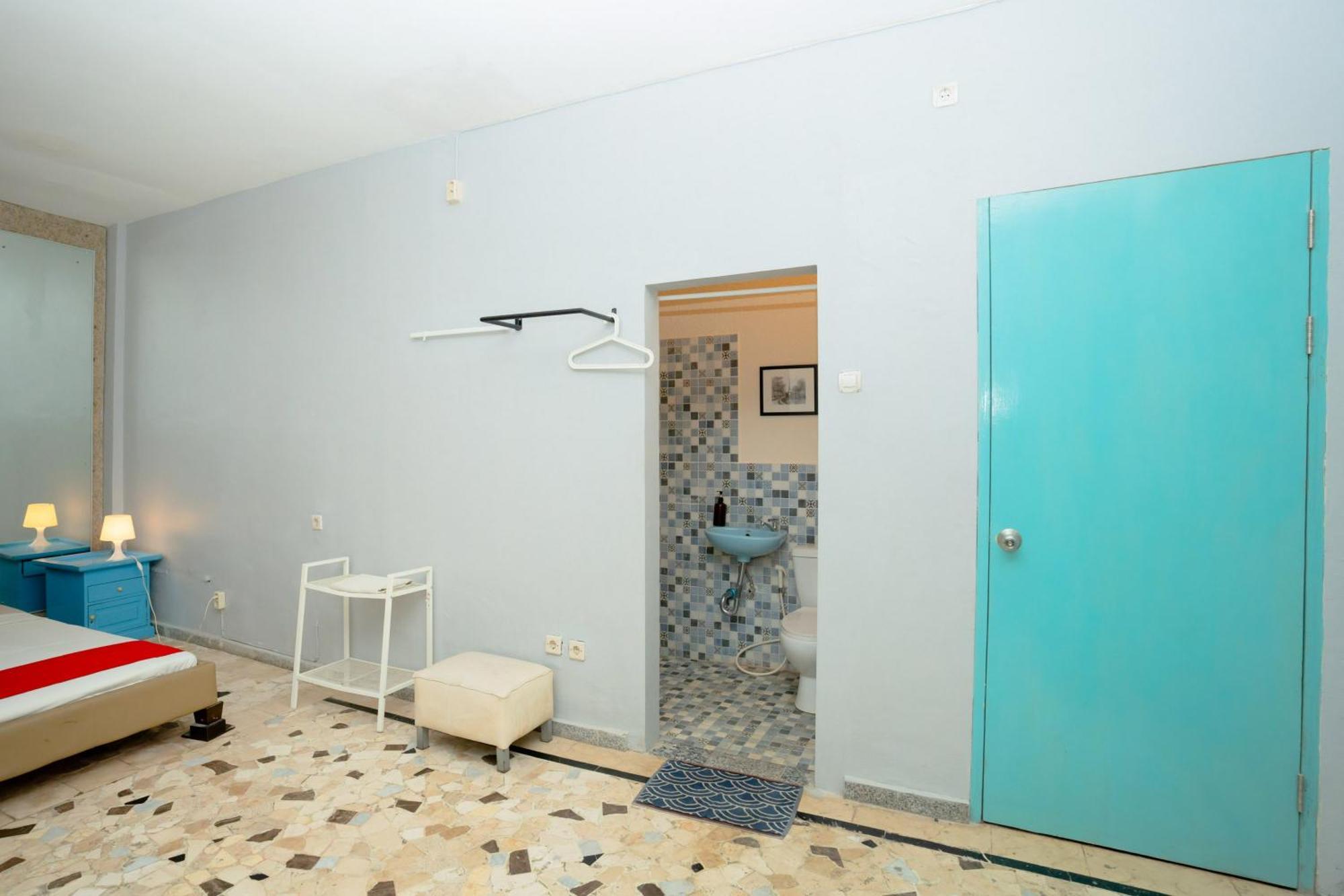 Hotel Reddoorz Near Rsud Kota Mataram Exterior foto